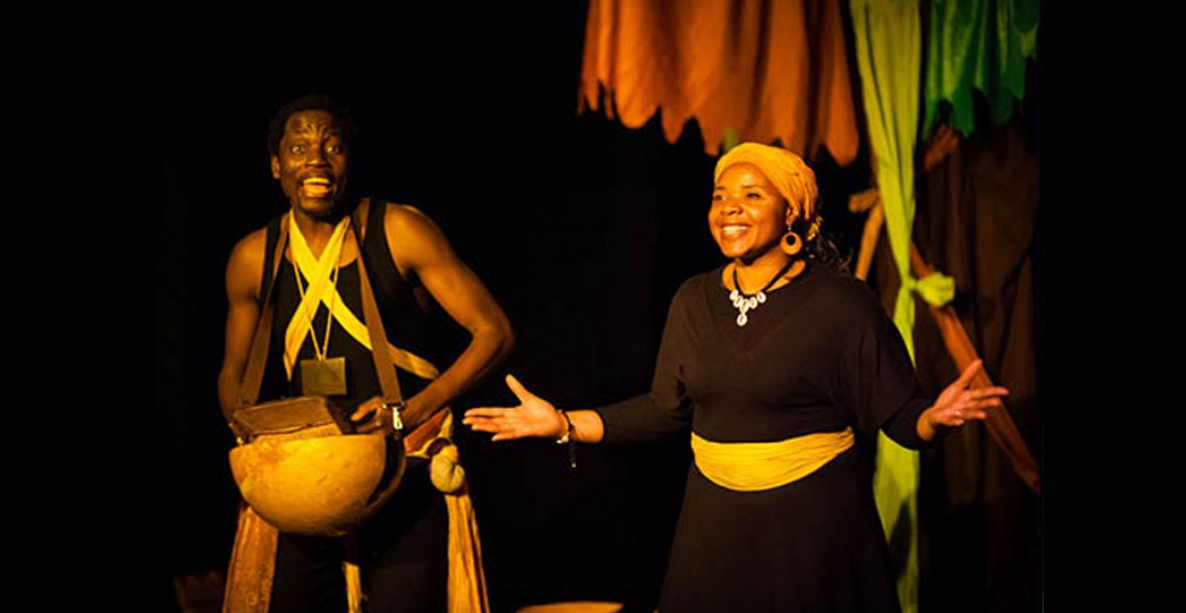 Conte africain à voir dès 3 ans. une belle invitation au voyage au pays de l?imaginaire africain mêlant conte, théâtre, musique et danse